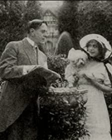 She Walketh Alone (1915) afişi