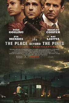The Pines (2012) afişi