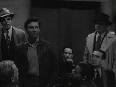 Kırmızı Tehdit fotoğrafı