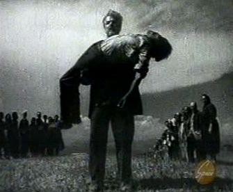 Uzak Sahillerde fotoğrafı