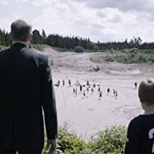 Maastik mitme kuuga (2014) afişi