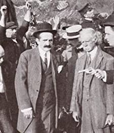 Rounding Up The Counterfeiters (1913) afişi