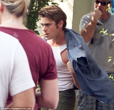 Gazeteci Çocuk Fotoğrafı