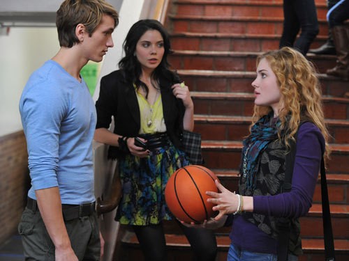 The Nine Lives Of Chloe King Fotoğrafı