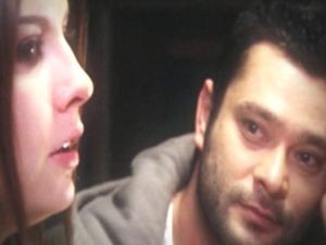 Dinle Sevgili fotoğrafı