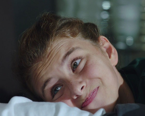 Bir Çocuk Sevdim Fotoğrafı