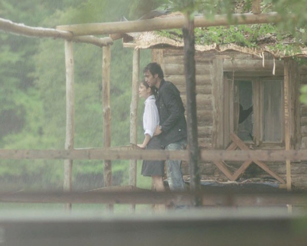 Bir Çocuk Sevdim Fotoğrafı