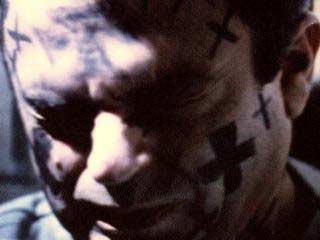 Çılgınlığın Ötesinde fotoğrafı