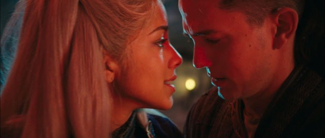 Son Hava Bükücü Fotoğrafı