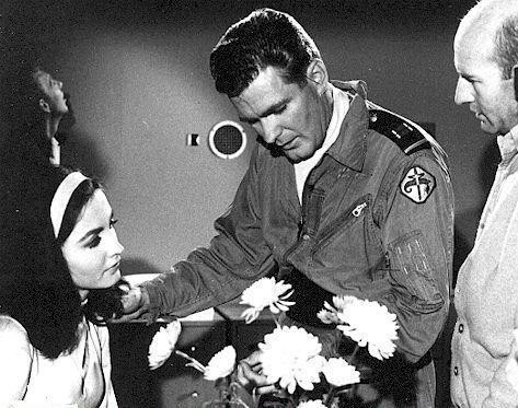 Mutiny In Outer Space fotoğrafı