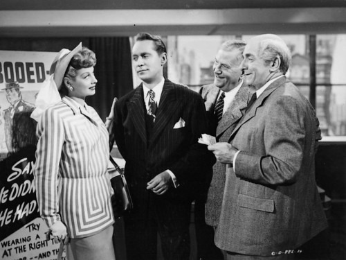 Her Husband's Affairs fotoğrafı