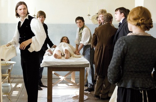 Die Hebamme - Auf Leben Und Tod Fotoğrafı