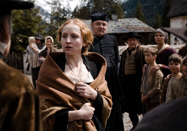 Die Hebamme - Auf Leben Und Tod Fotoğrafı