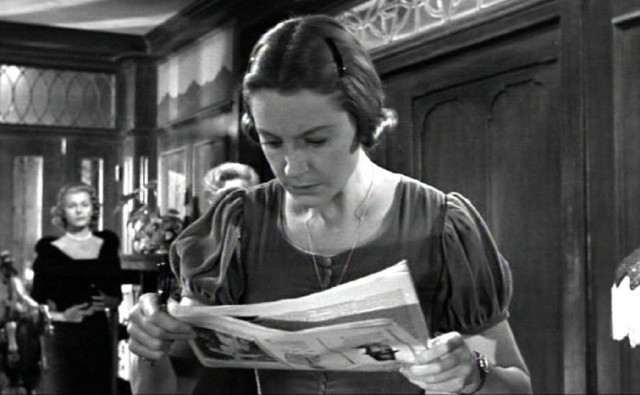 Separate Tables Fotoğrafı