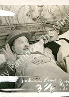 False Roomers (1931) afişi