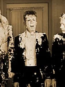 You're Telling Me (1932) afişi