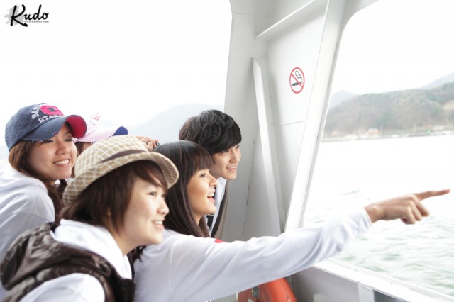 Kim Bum Ile Dünya Tarihi Fotoğrafı