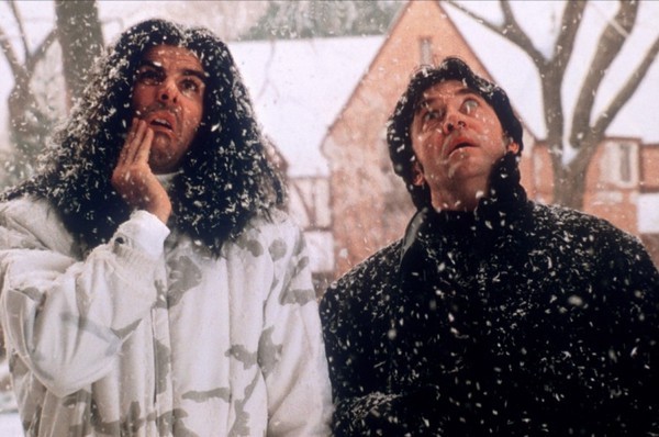 Evde Tek Başına 3 Fotoğrafı