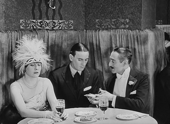 Parisli Bir Kadın fotoğrafı