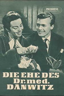Die Ehe Des Dr. Med. Danwitz (1956) afişi