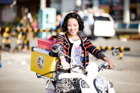 Padam Padam... The Sound of His and Her Heartbeats Fotoğrafı