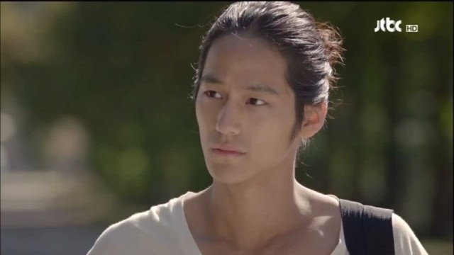 Padam Padam... The Sound of His and Her Heartbeats Fotoğrafı