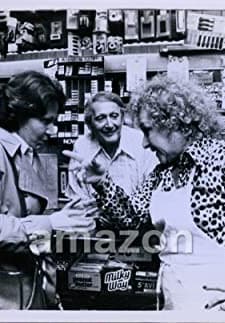 Looking Up (1977) afişi