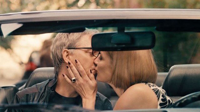Pigeons on the Roof fotoğrafı