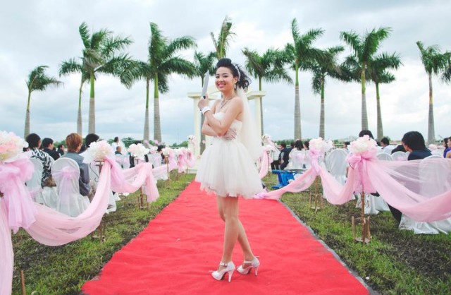 Battle Of The Brides fotoğrafı