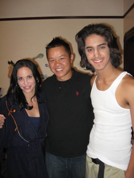 Finding Hope Now Fotoğrafı