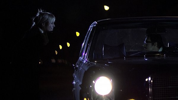 Bir Öpücük Ve Bir Söz Fotoğrafı