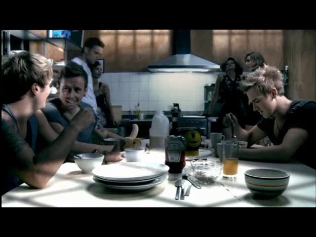 McFly Nowhere Left To Run Fotoğrafı