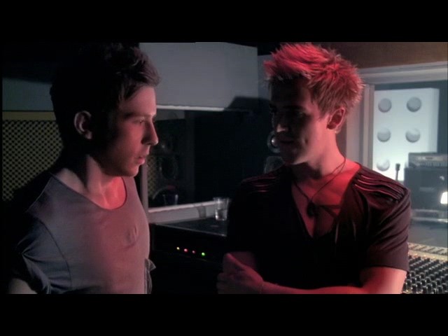 McFly Nowhere Left To Run Fotoğrafı