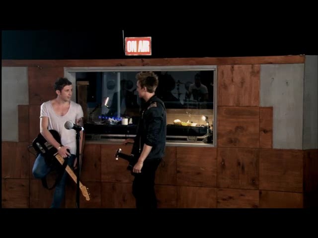 McFly Nowhere Left To Run Fotoğrafı