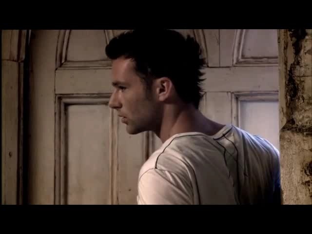 McFly Nowhere Left To Run Fotoğrafı