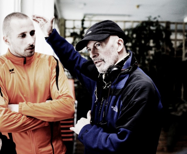 Pas ve Kemik Fotoğrafı