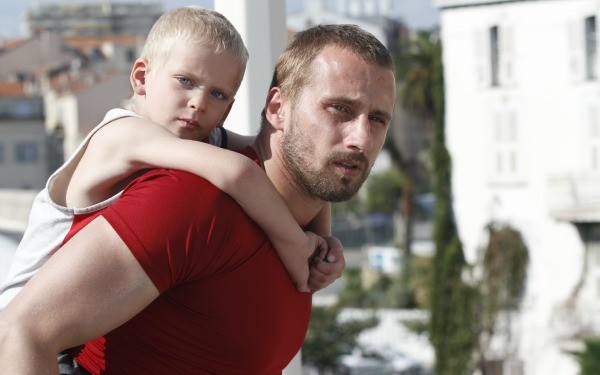 Pas ve Kemik Fotoğrafı