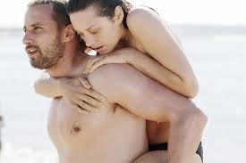 Pas ve Kemik Fotoğrafı