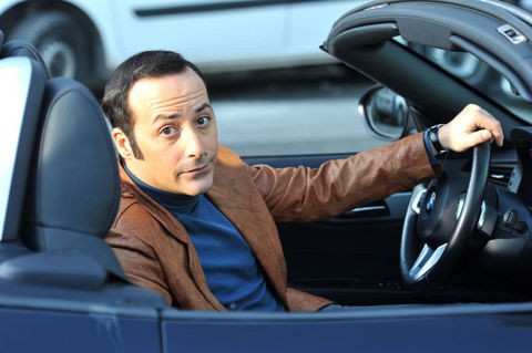 Sen Kimsin? Fotoğrafı