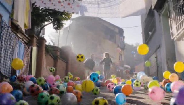 Sen Kimsin? Fotoğrafı