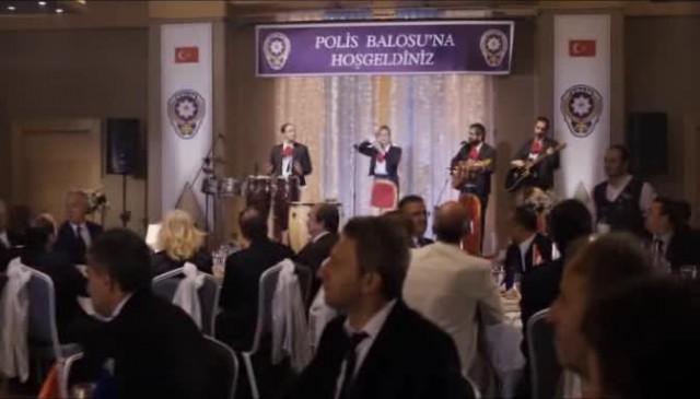 Sen Kimsin? Fotoğrafı