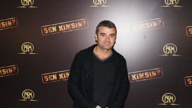 Sen Kimsin? Fotoğrafı