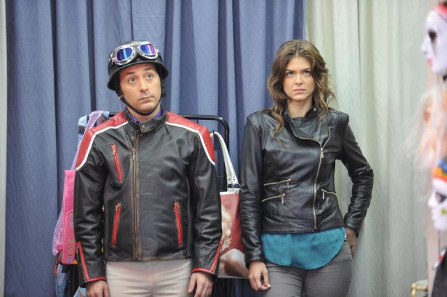 Sen Kimsin? Fotoğrafı