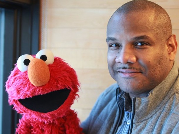 Being Elmo fotoğrafı