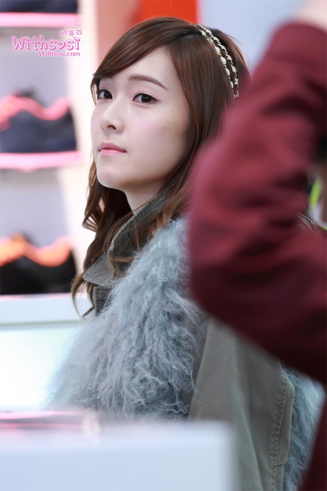 Aggressive Romance fotoğrafı