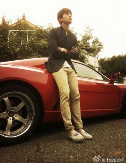 Aggressive Romance Fotoğrafı