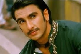 Ladies vs Ricky Bahl Fotoğrafı