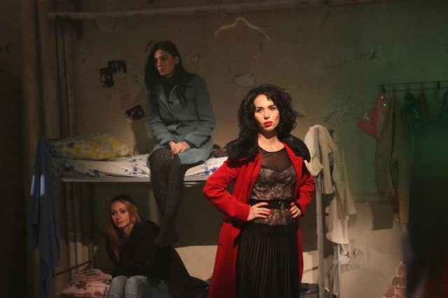 Uçurum Sezon 1 Fotoğrafı