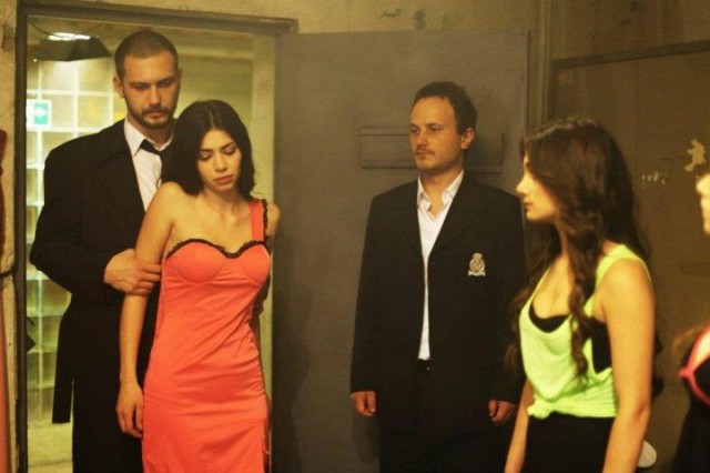 Uçurum Sezon 1 Fotoğrafı