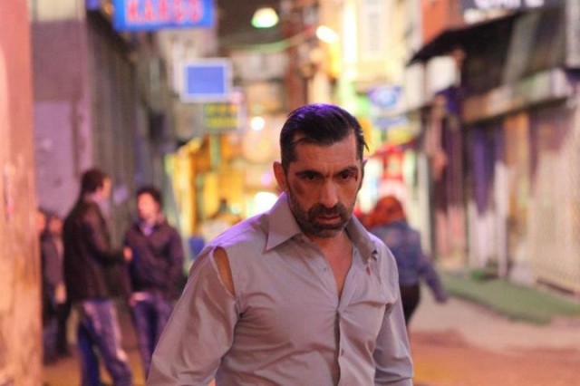 Uçurum Sezon 1 Fotoğrafı